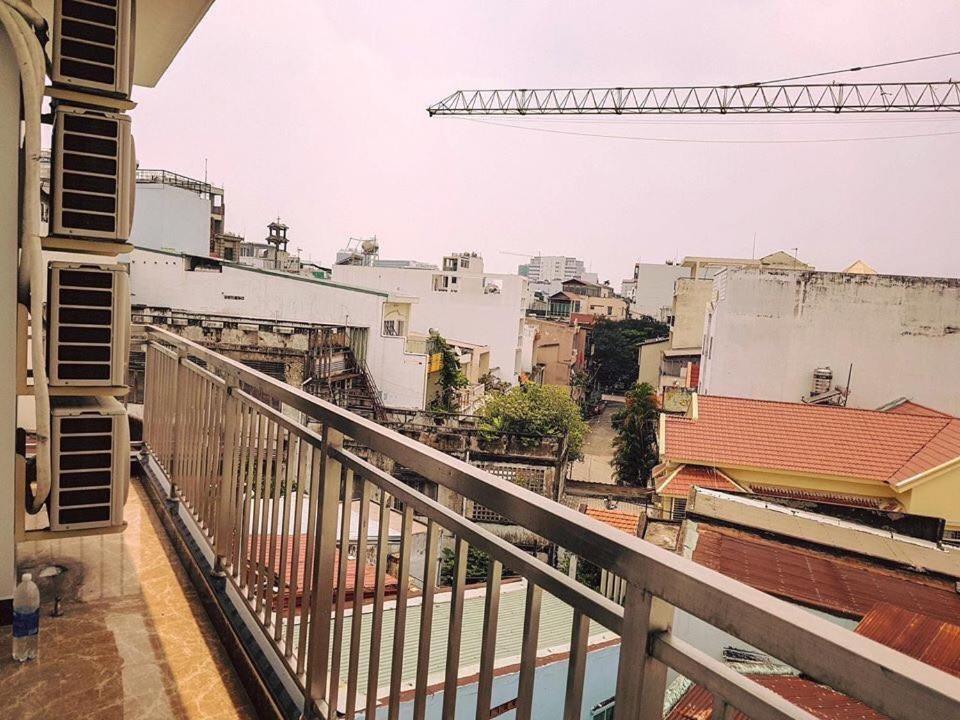 Tropical House Apartment โฮจิมินห์ซิตี้ ภายนอก รูปภาพ